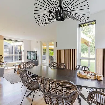 Stylish Vacation With Hot Tub And Sauna Casa vacanze