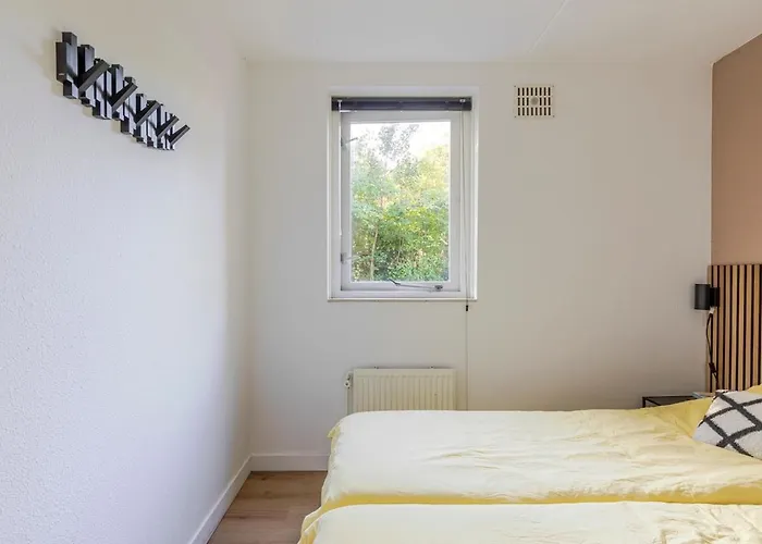 Stylish Vacation With Hot Tub And Sauna *