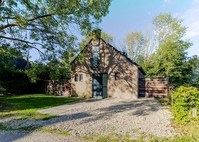 Stylish Vacation With Hot Tub And Sauna Nyaraló Ewijk