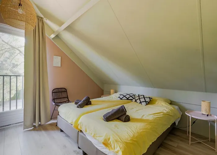 Stylish Vacation With Hot Tub And Sauna Nyaraló *